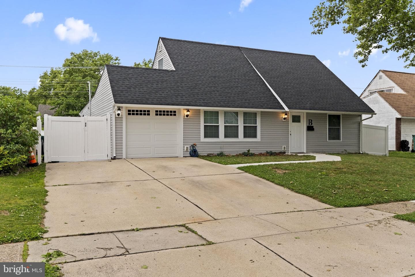193 Kenwood Drive S #S photo 2