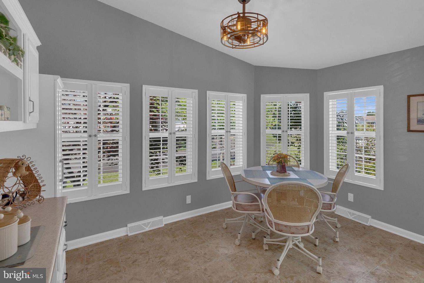 222 Thrush Circle photo 10