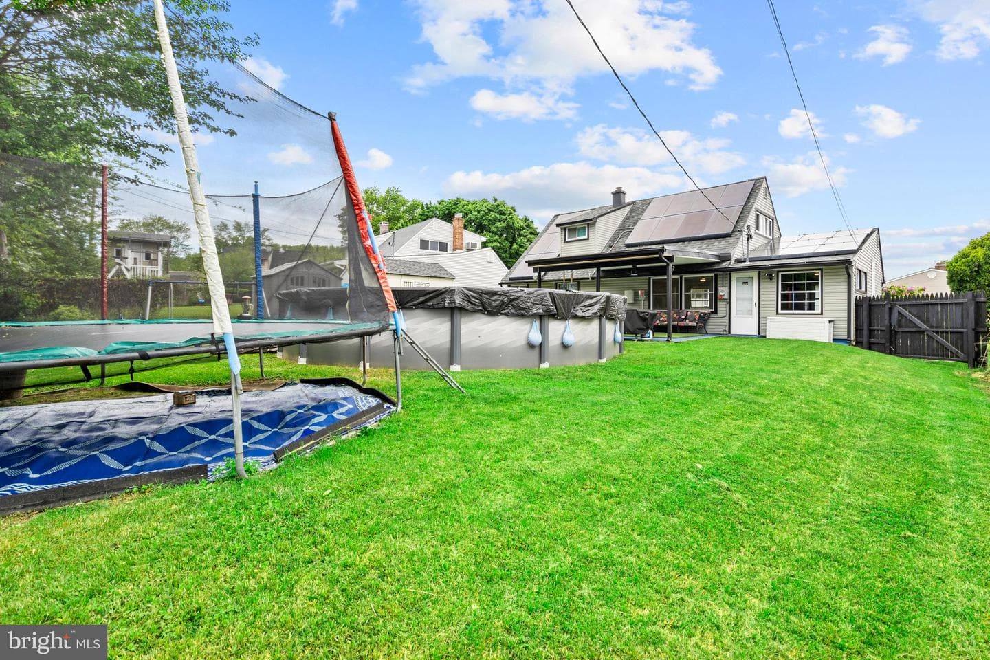 85 Buttonwood Lane photo 32