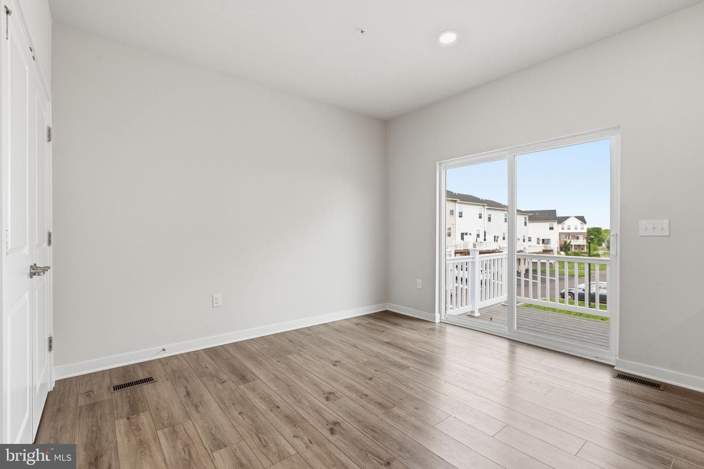 4985 Franklin Circle photo 13