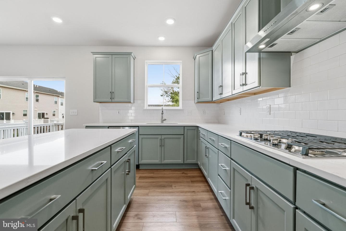 4985 Franklin Circle photo 8