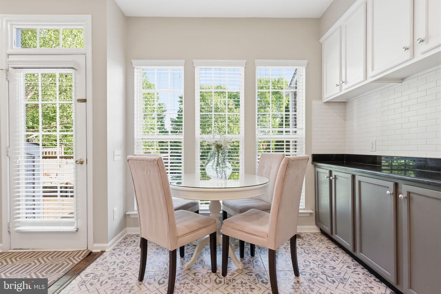 19 Addison Court photo 17