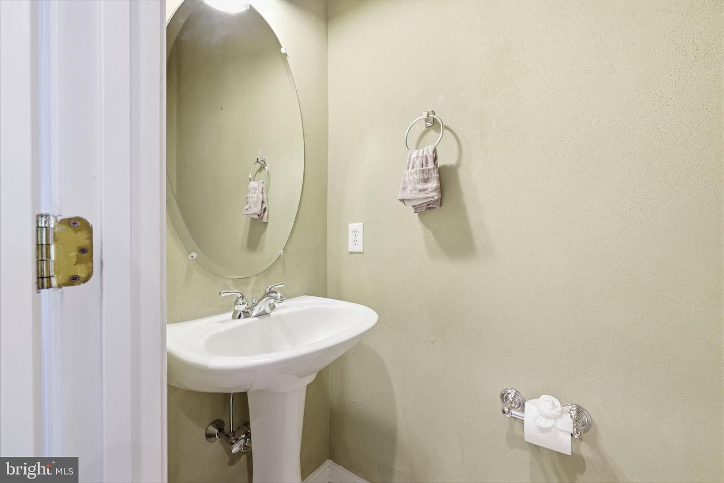 19 Addison Court photo 19