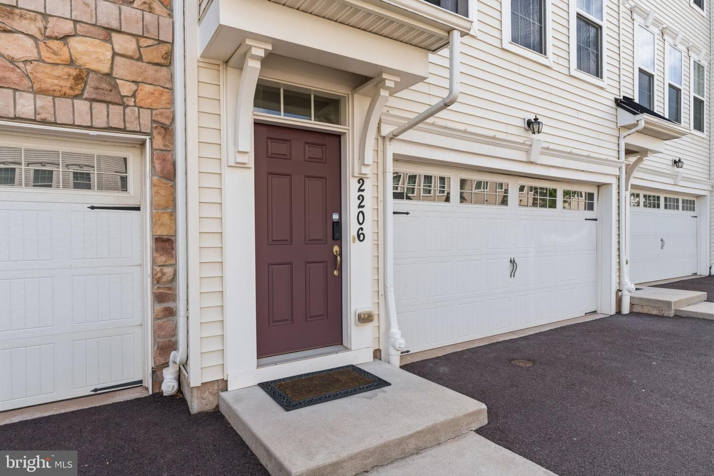 2206 Evin Dr photo 27