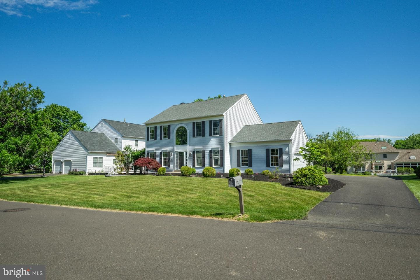 1443 Bayberry Drive photo 4
