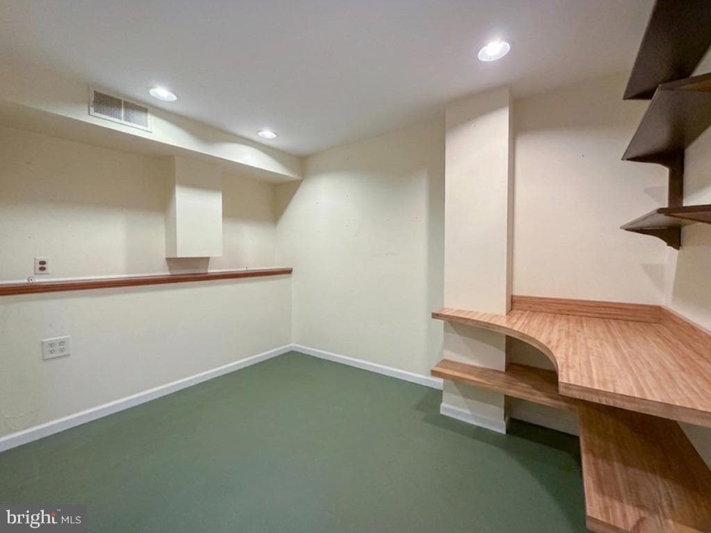 52 Woodbridge Court N photo 26