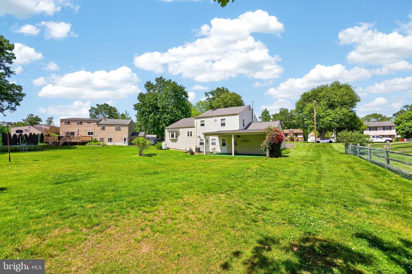 726 Claire Road photo 30