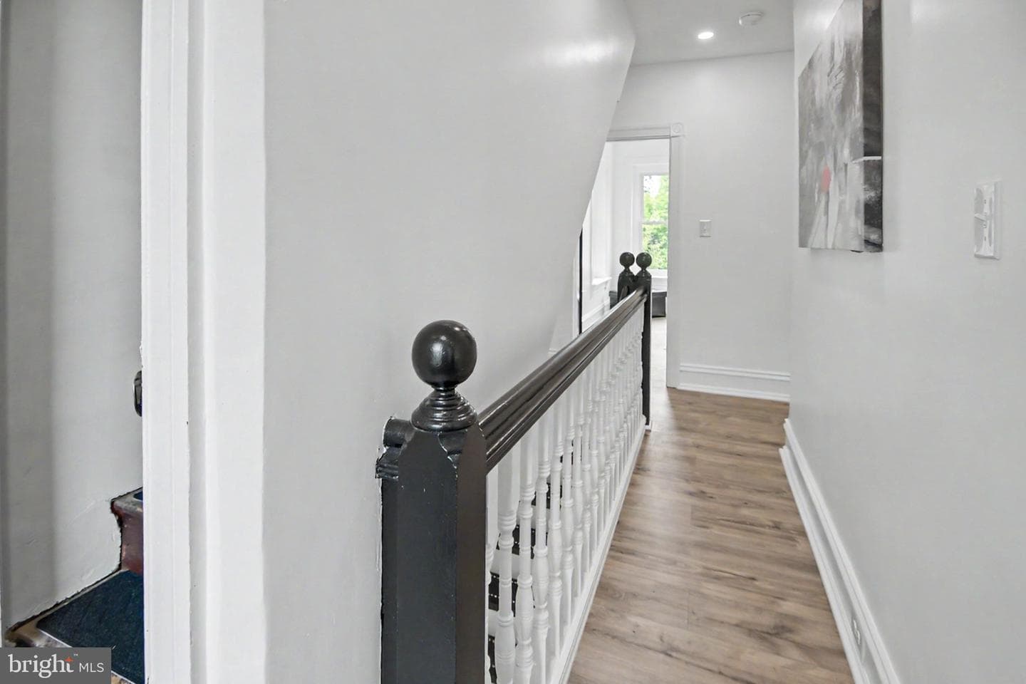 215 Mill Road photo 16