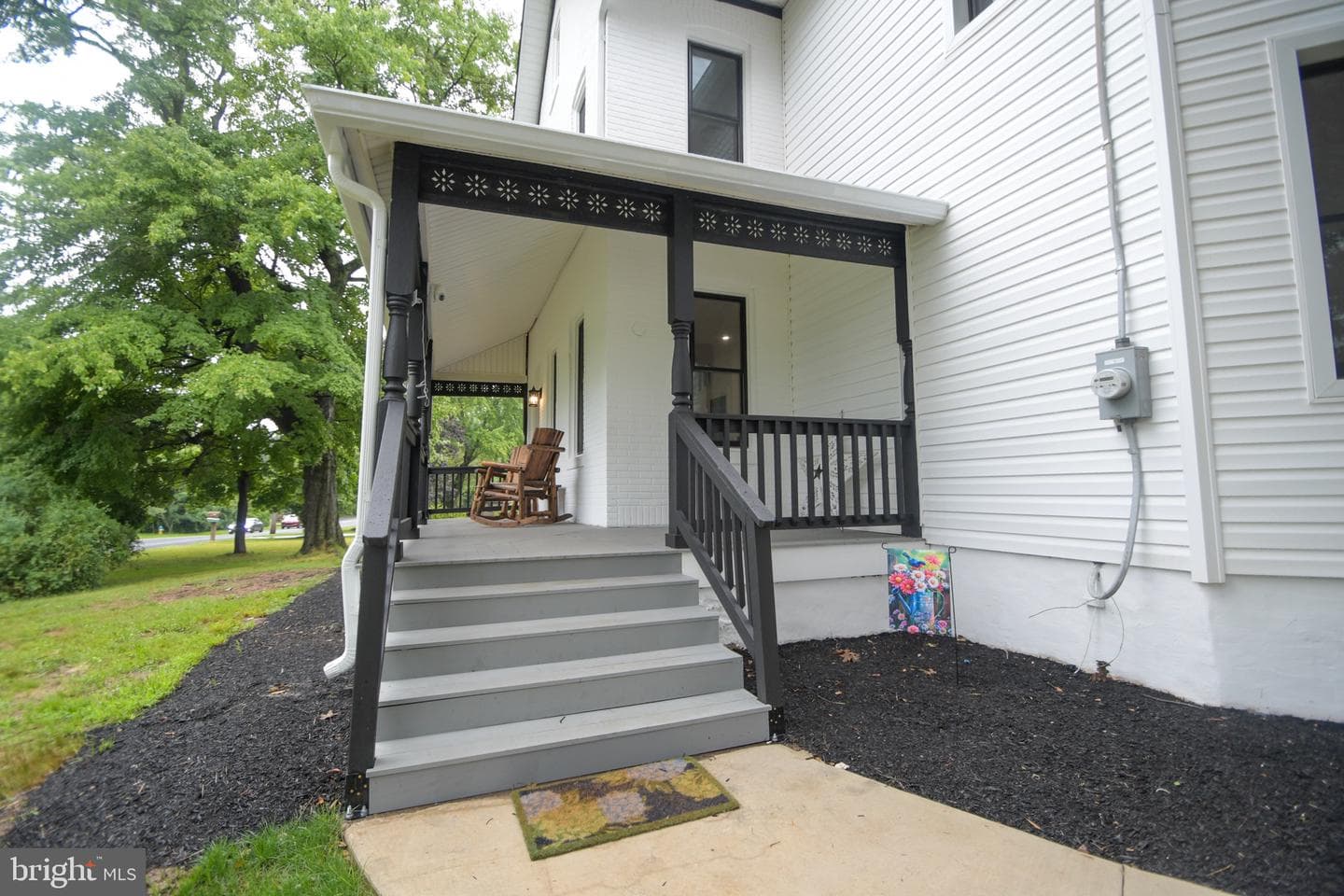 215 Mill Road photo 5