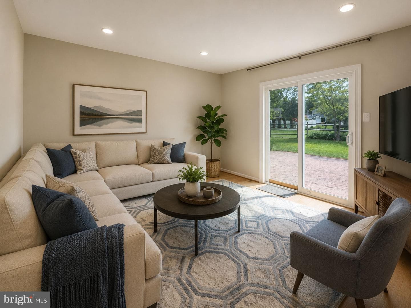 75 Dawson Road photo 16