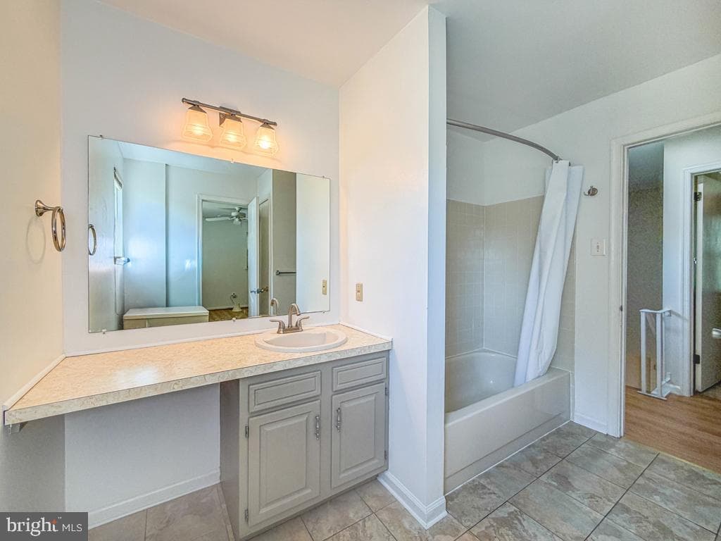 75 Dawson Road photo 31