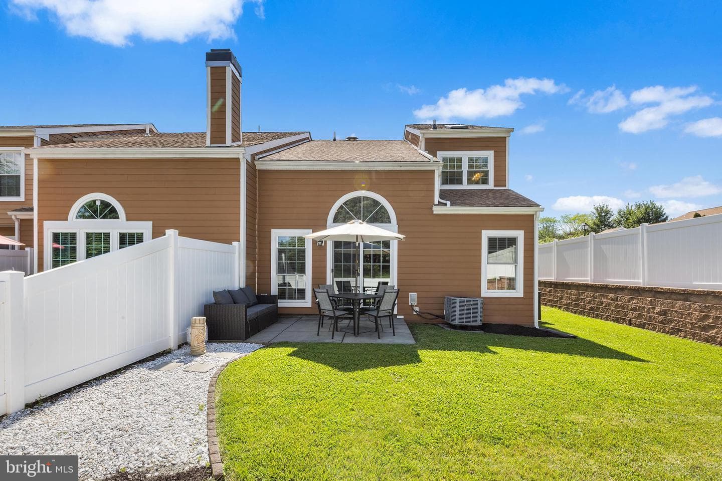 255 Rumford Court photo 43