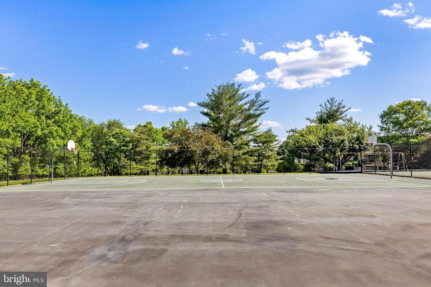 255 Rumford Court photo 46