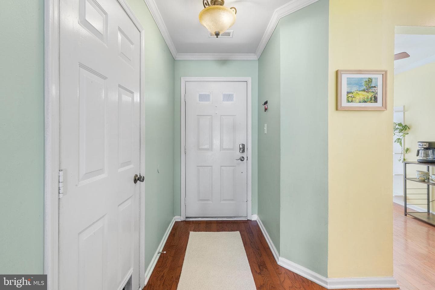 255 Rumford Court photo 5