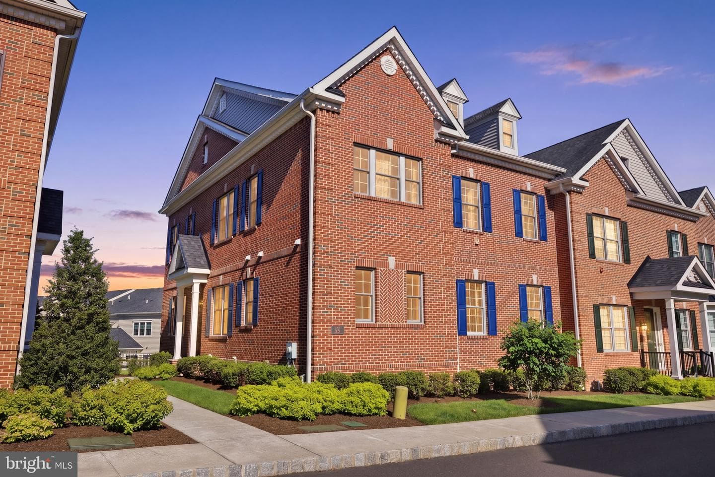 75 Creekview Ln