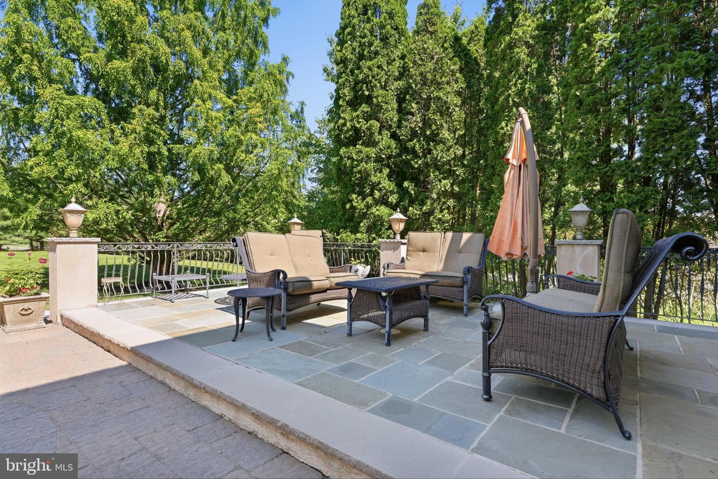 2 Rossiter Cir photo 63