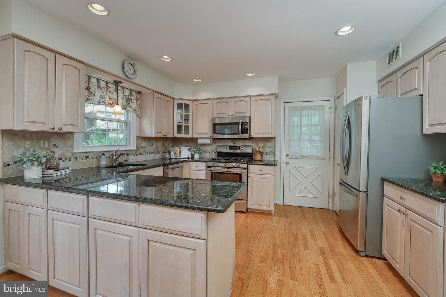 435 Ramsey Road photo 16