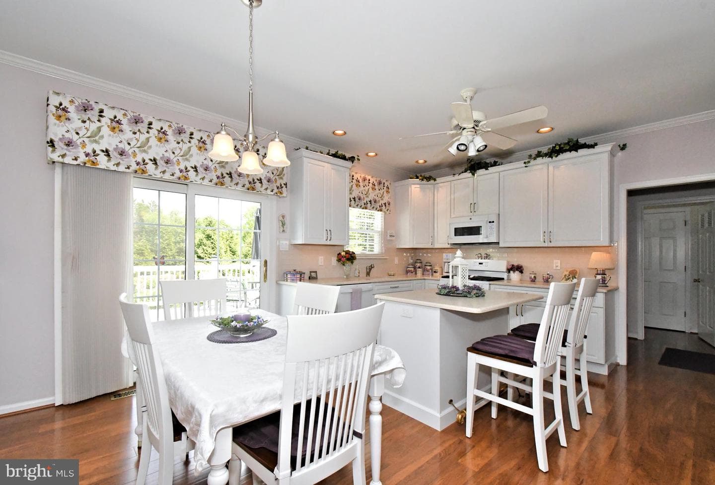 404 English Ivy Drive photo 17
