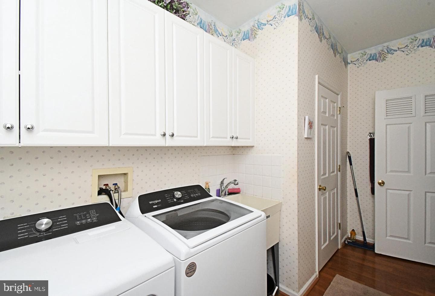 404 English Ivy Drive photo 35