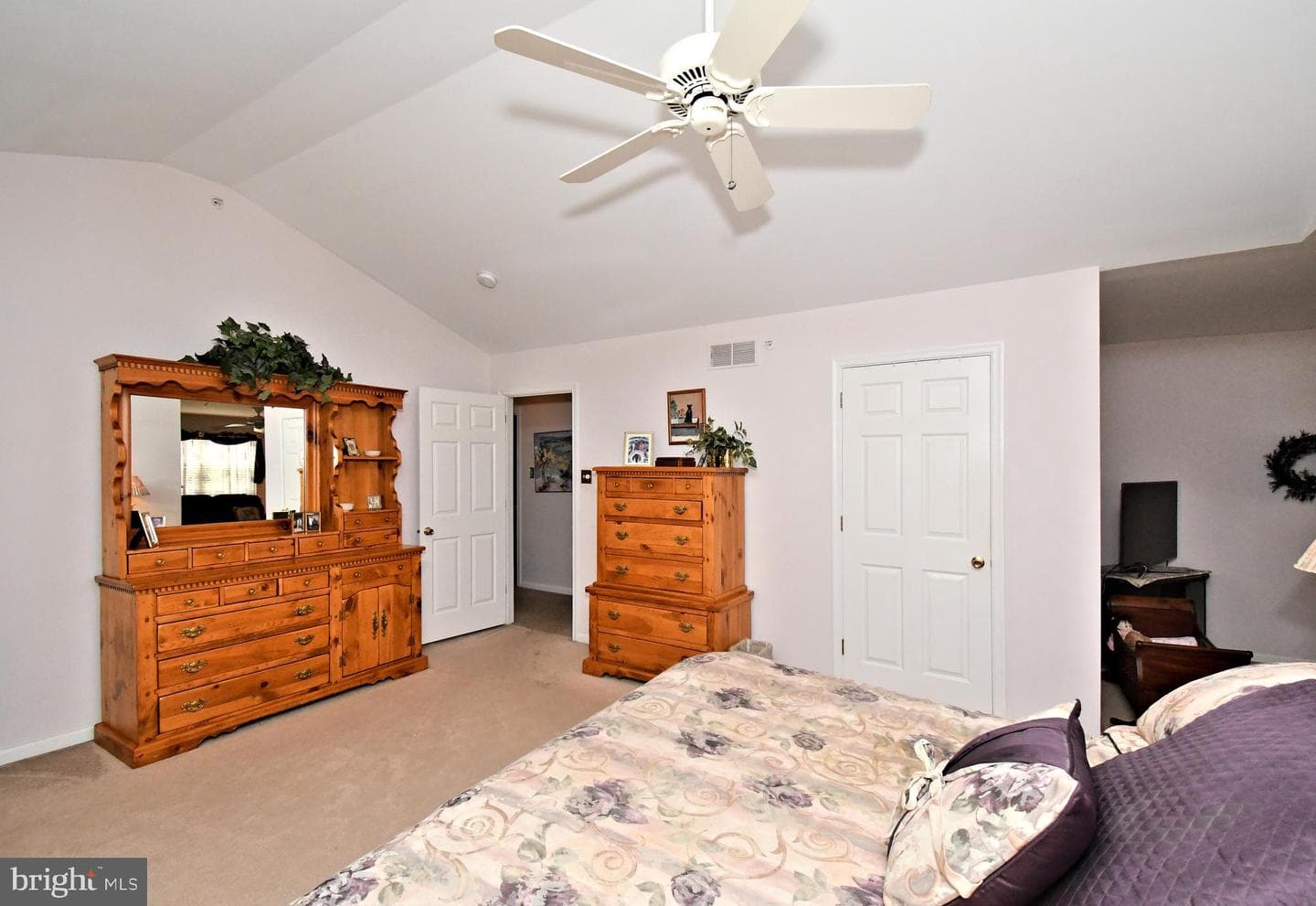 404 English Ivy Drive photo 39