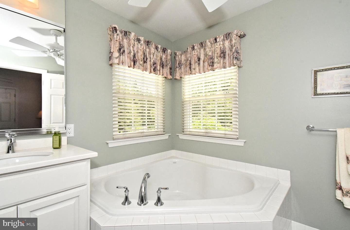 404 English Ivy Drive photo 45