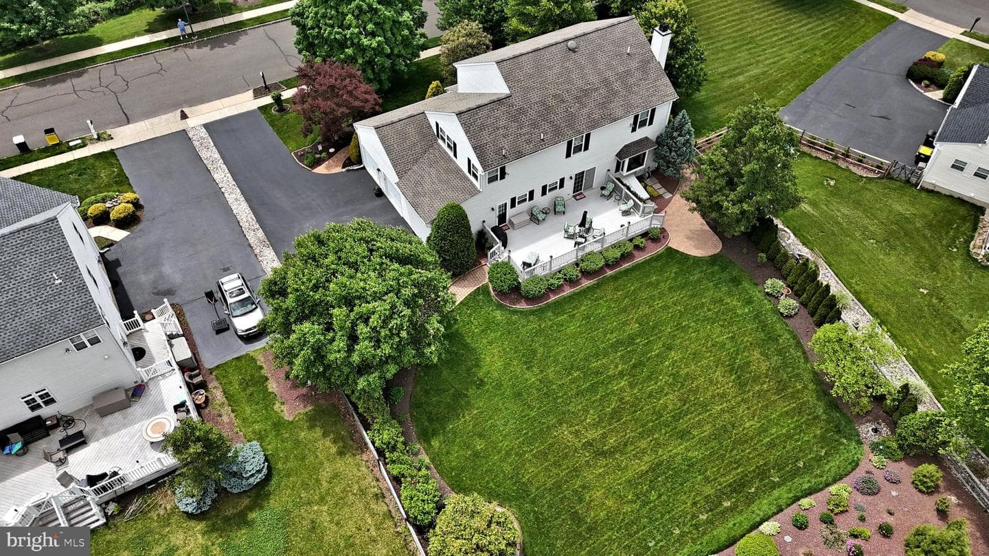 404 English Ivy Drive photo 86