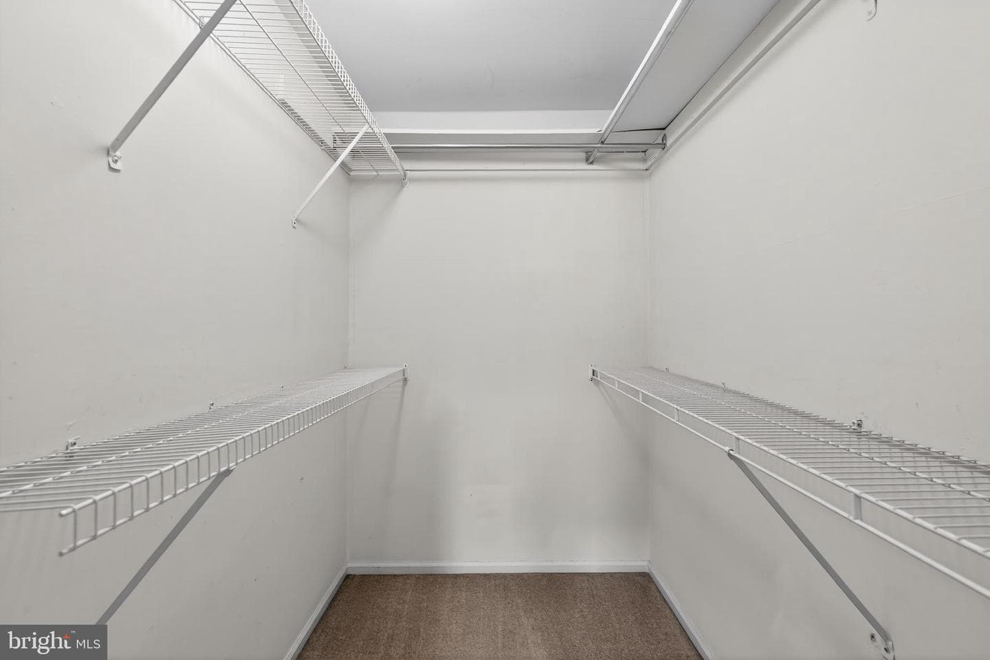 163 Hillcroft Way photo 25