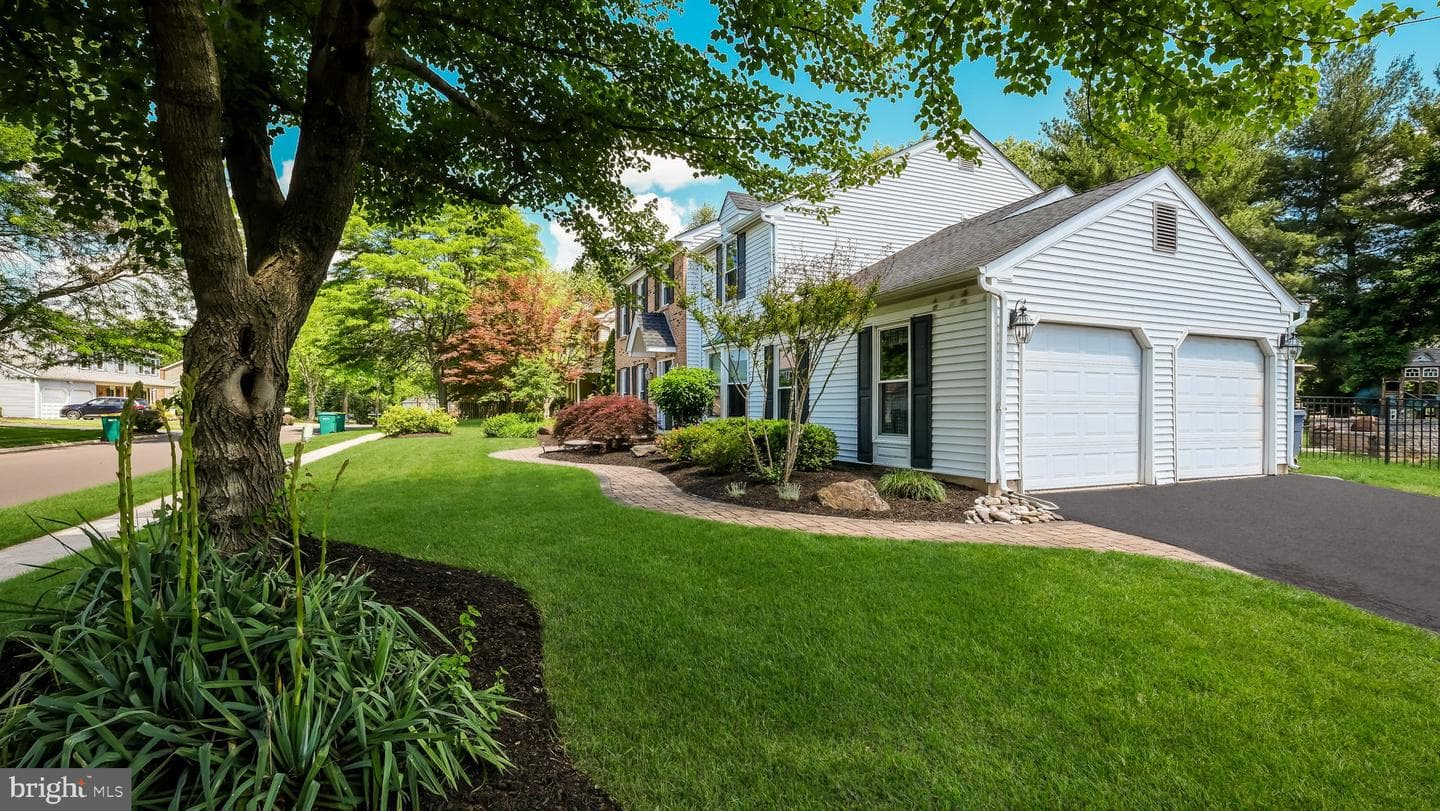 444 Briggs Road photo 2