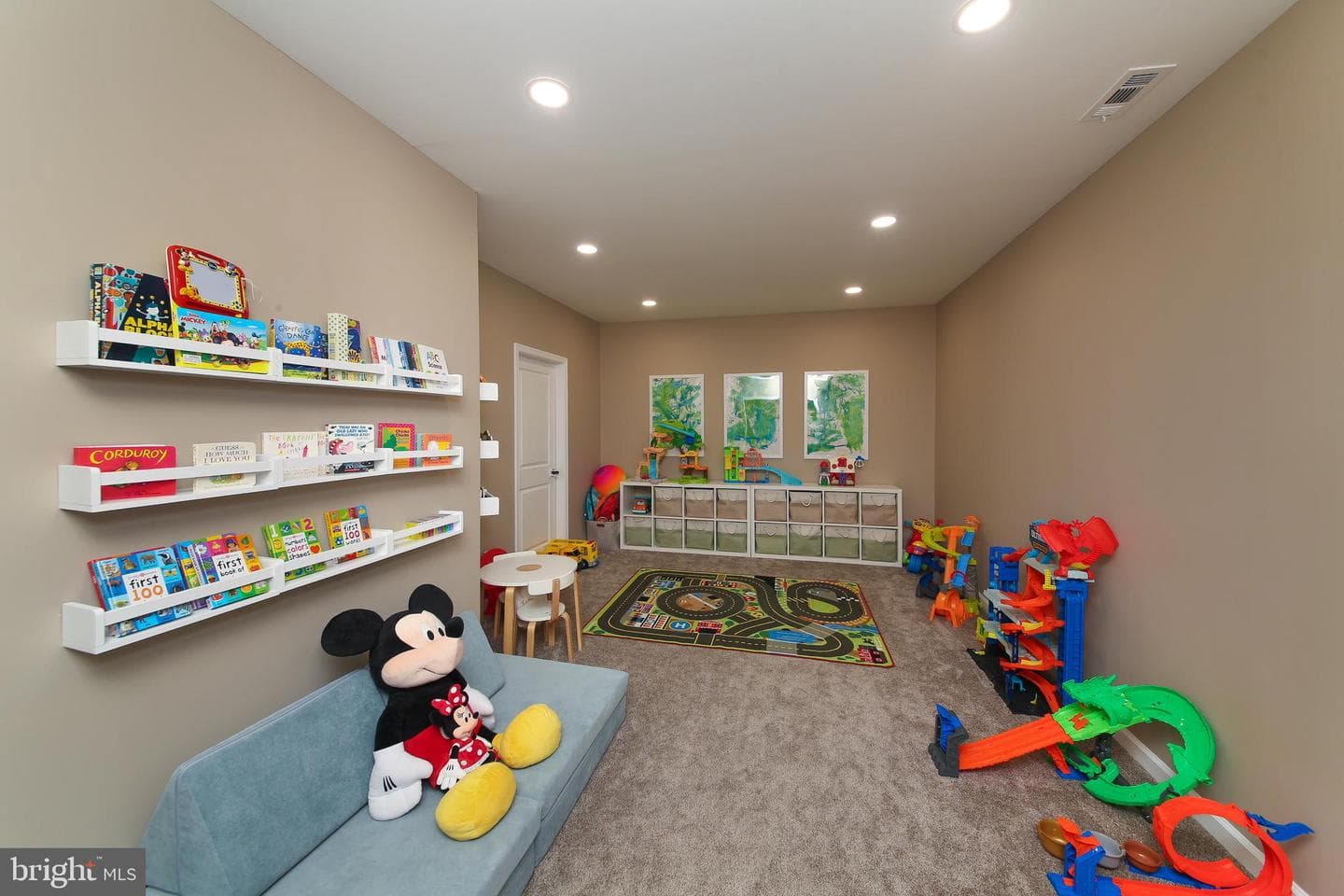 1101 Berthas Way photo 28