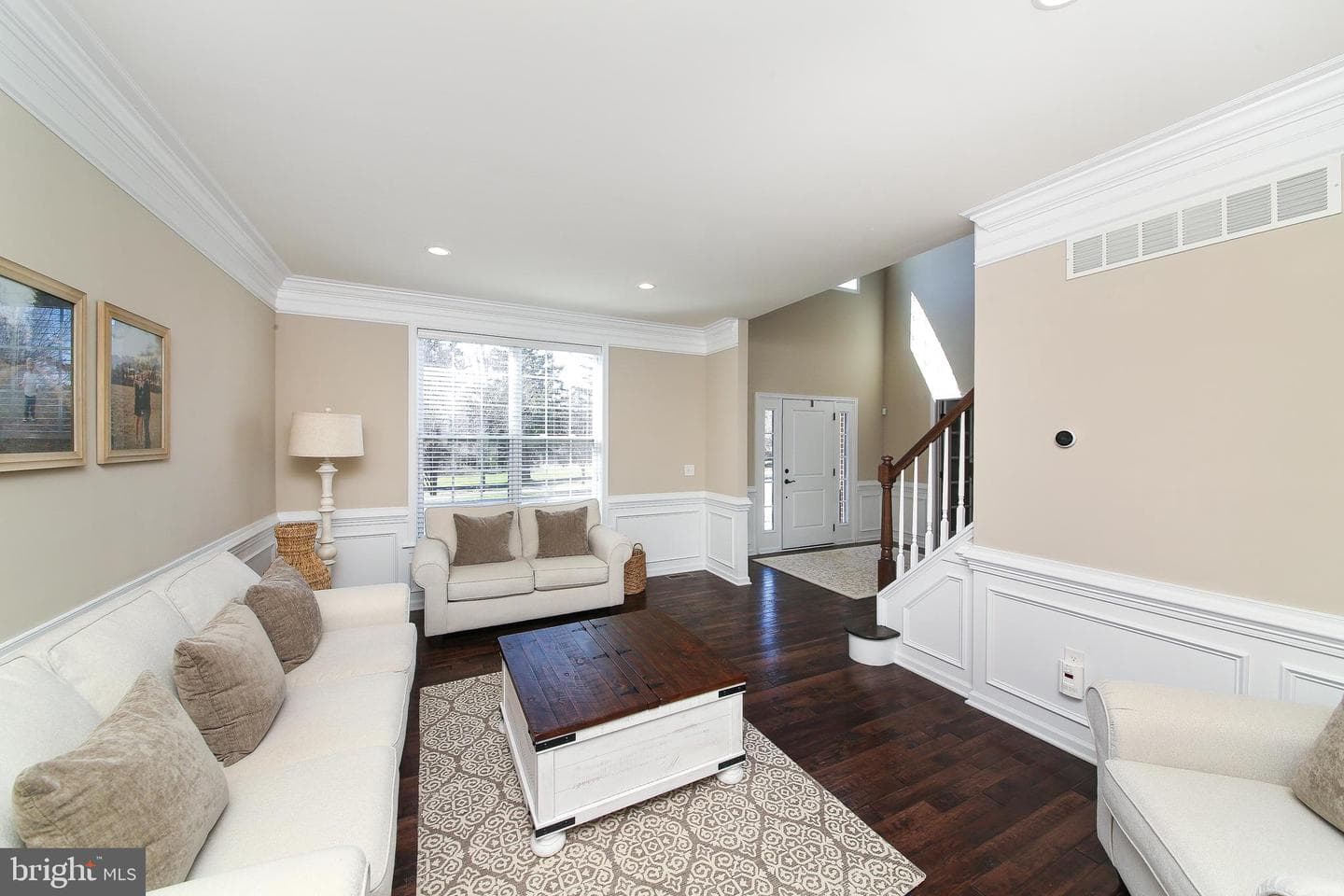 1101 Berthas Way photo 6