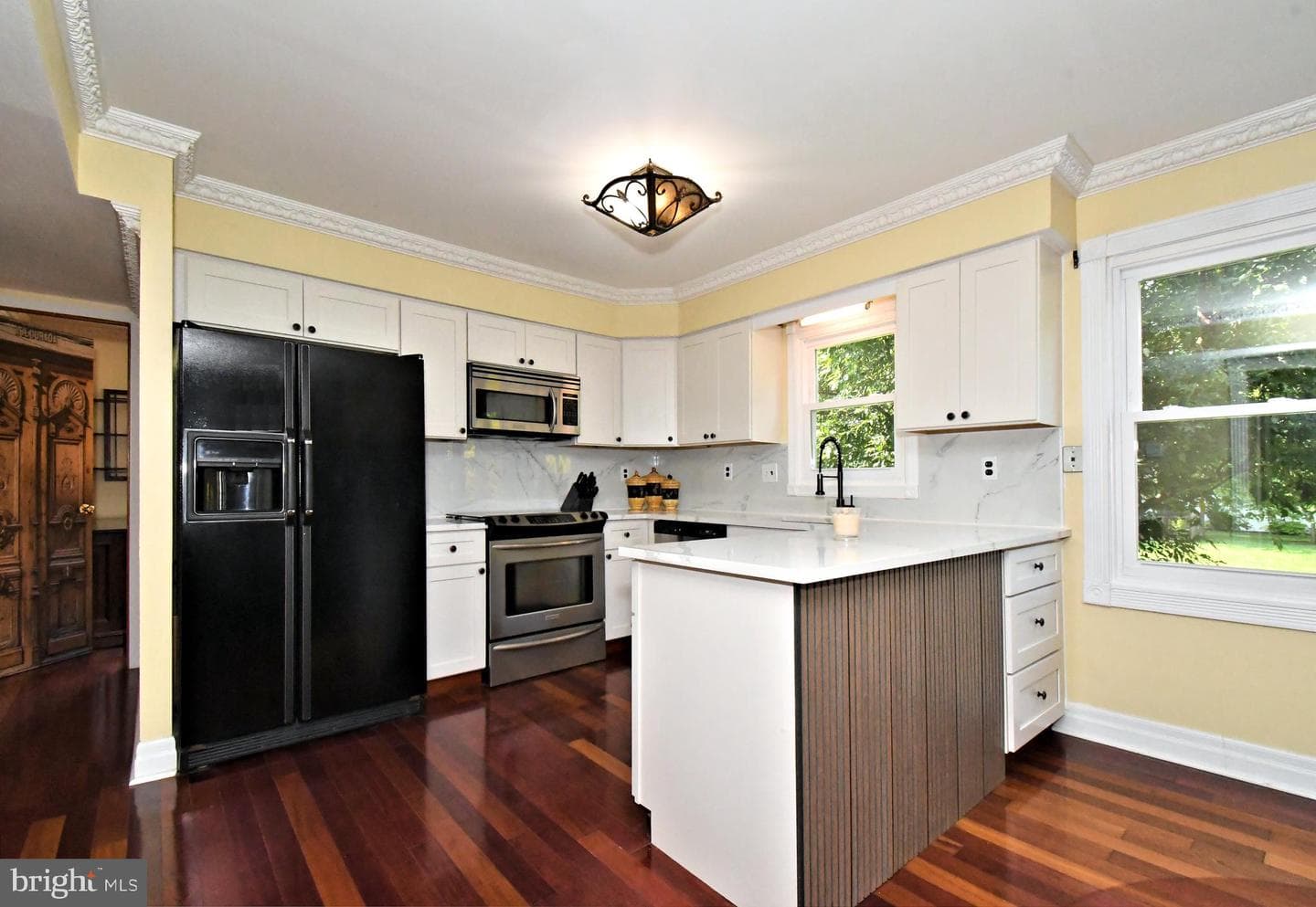 1601 Clark Drive photo 13