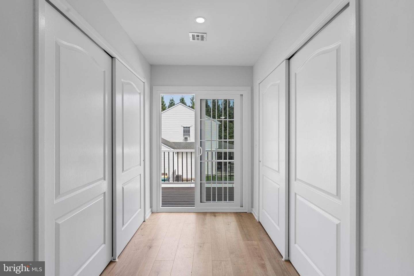 565 Hulmeville Road photo 32
