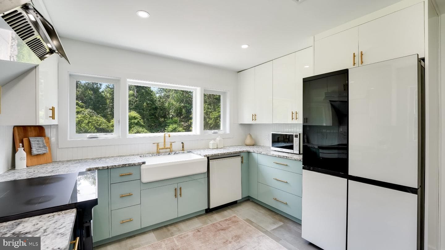 6795 Chapel Road photo 13
