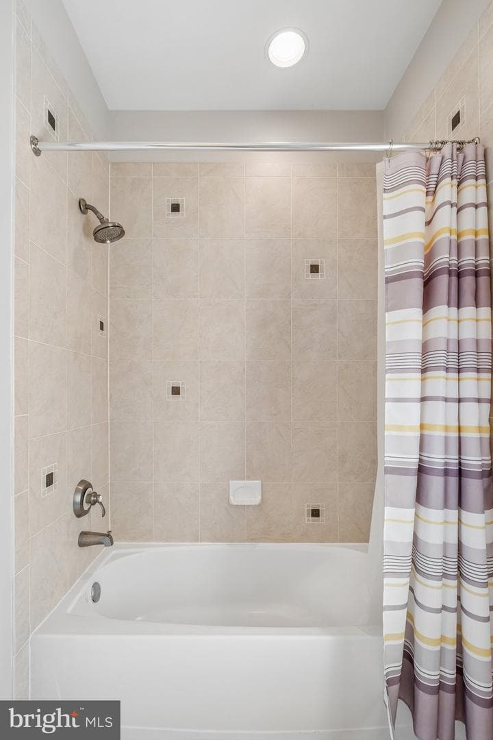11 Wordsworth Drive photo 96