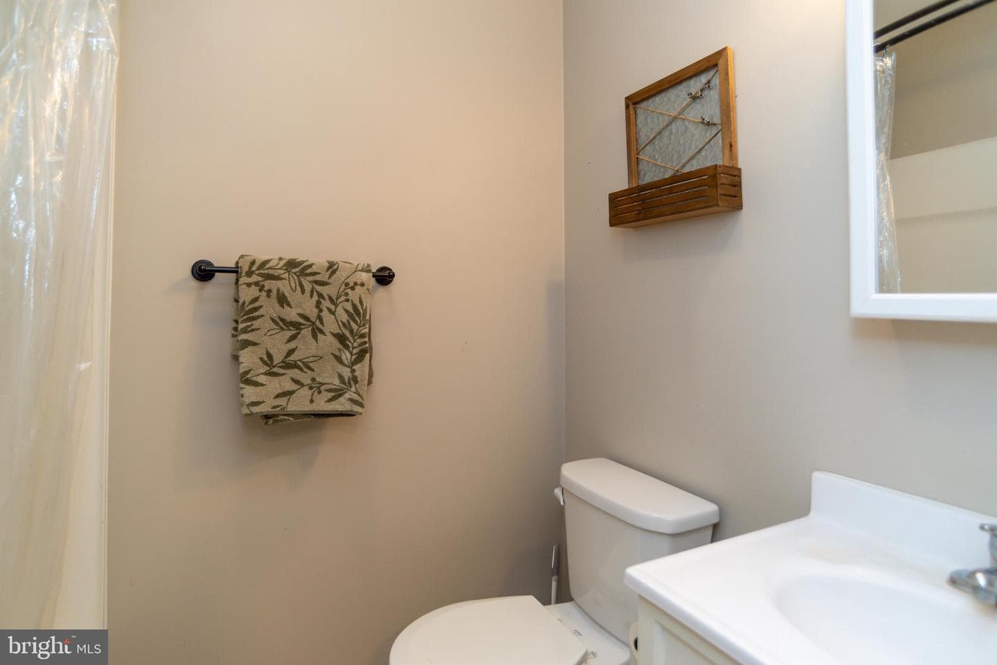 3031 Bristol Road photo 33