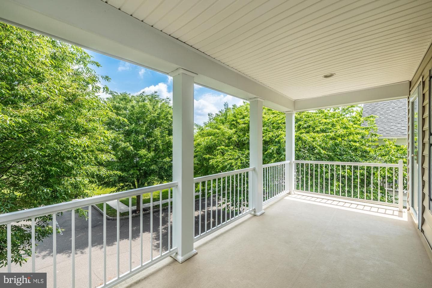 406 Dornishwood Place photo 20