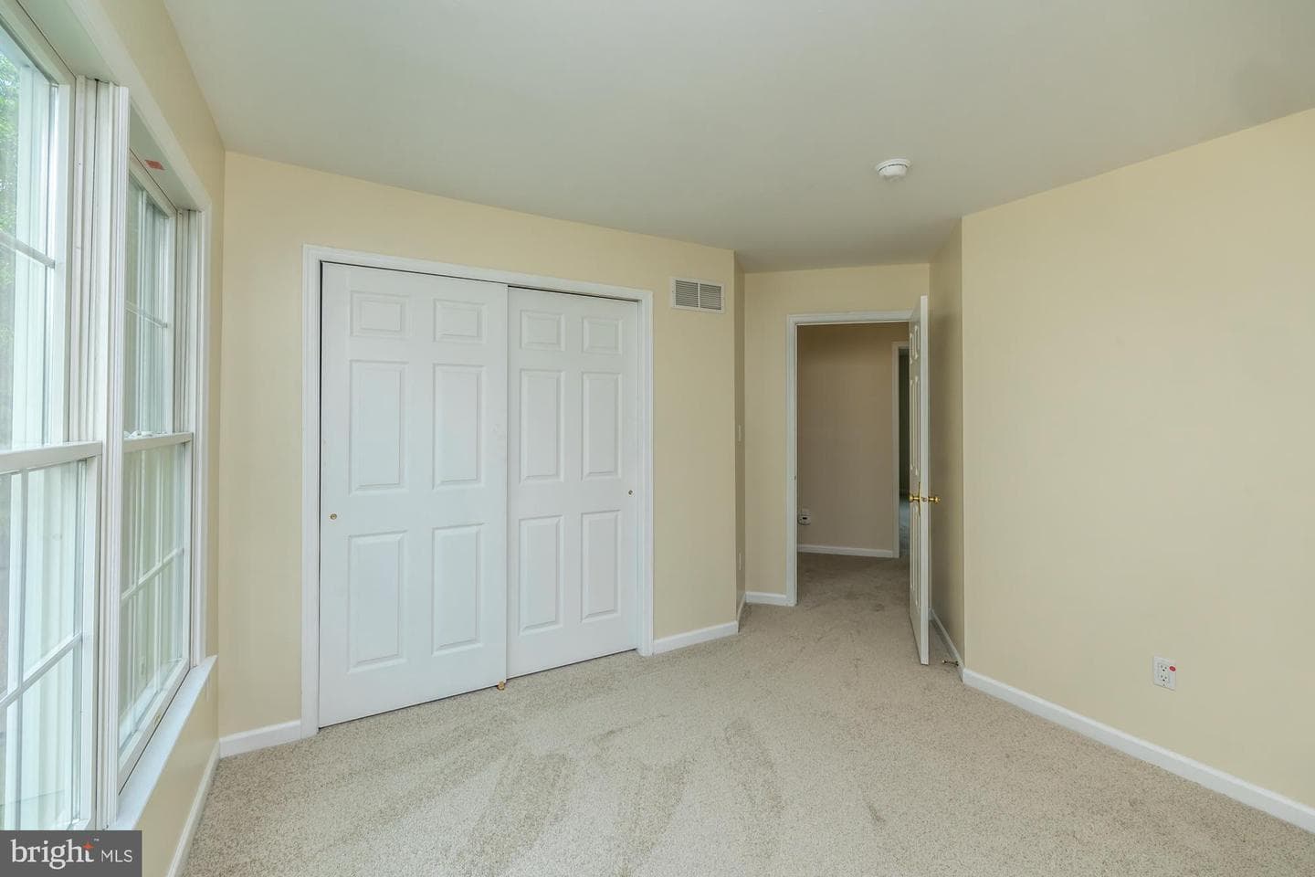 406 Dornishwood Place photo 24