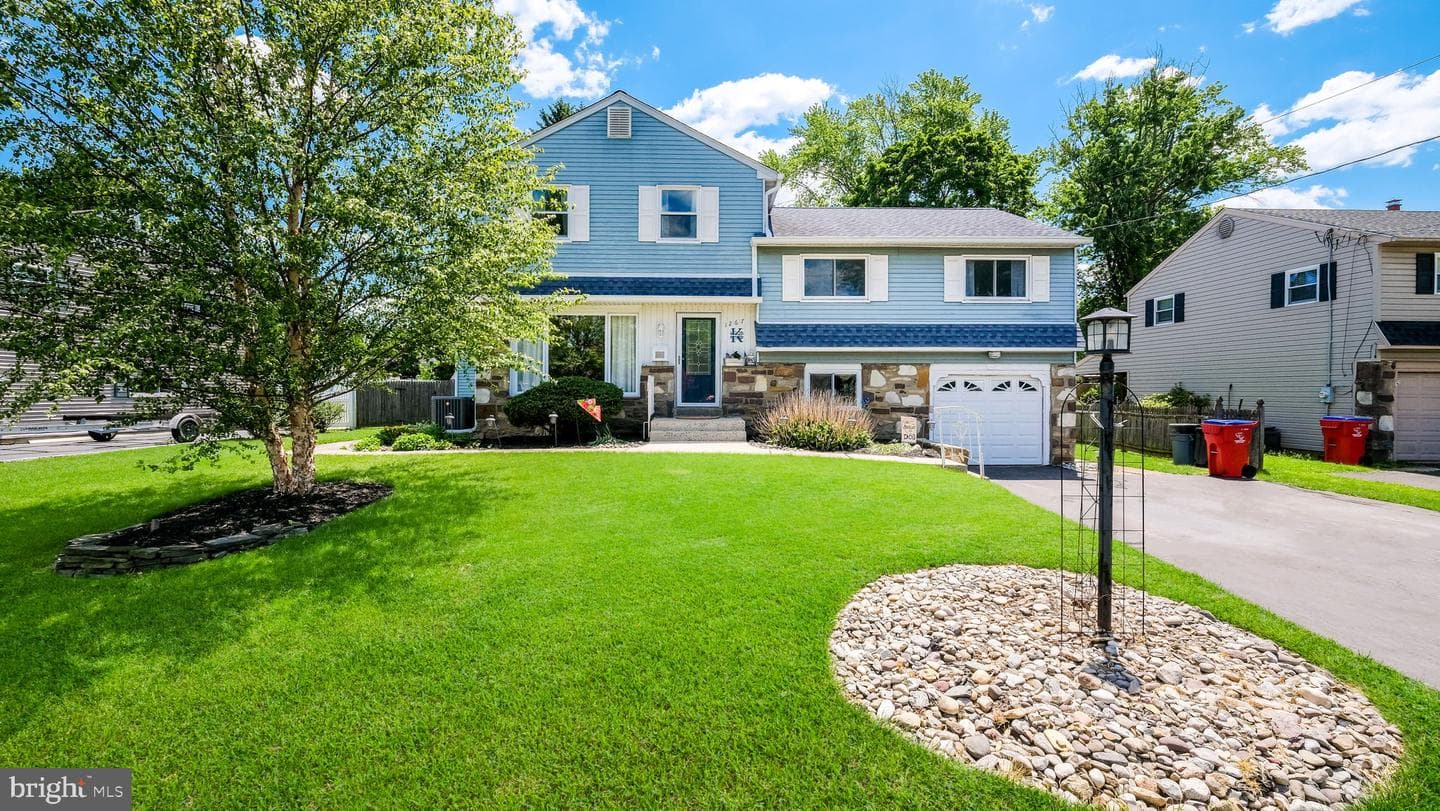 1267 Dahlia Road photo 3