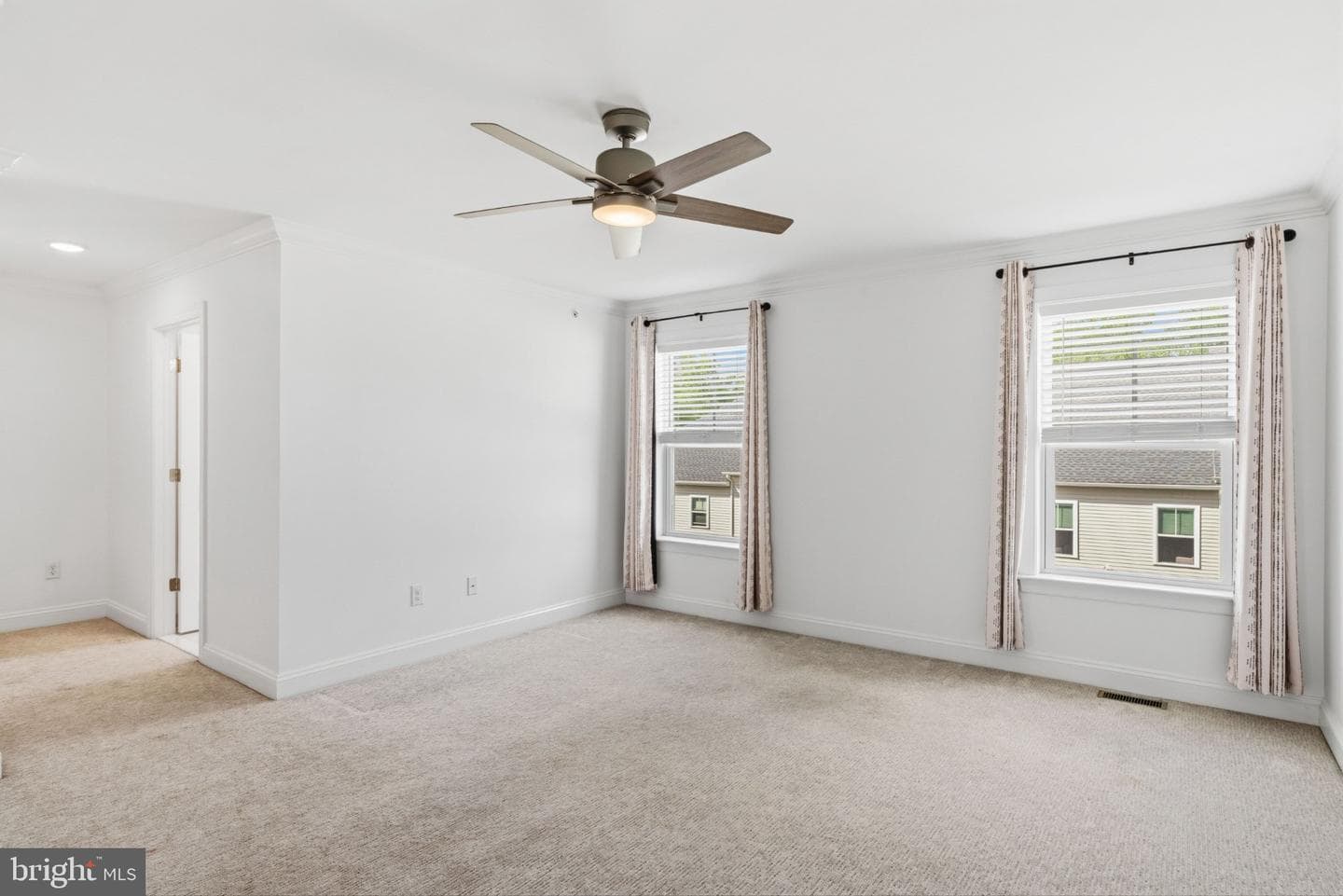41 Spring Mill Road photo 32
