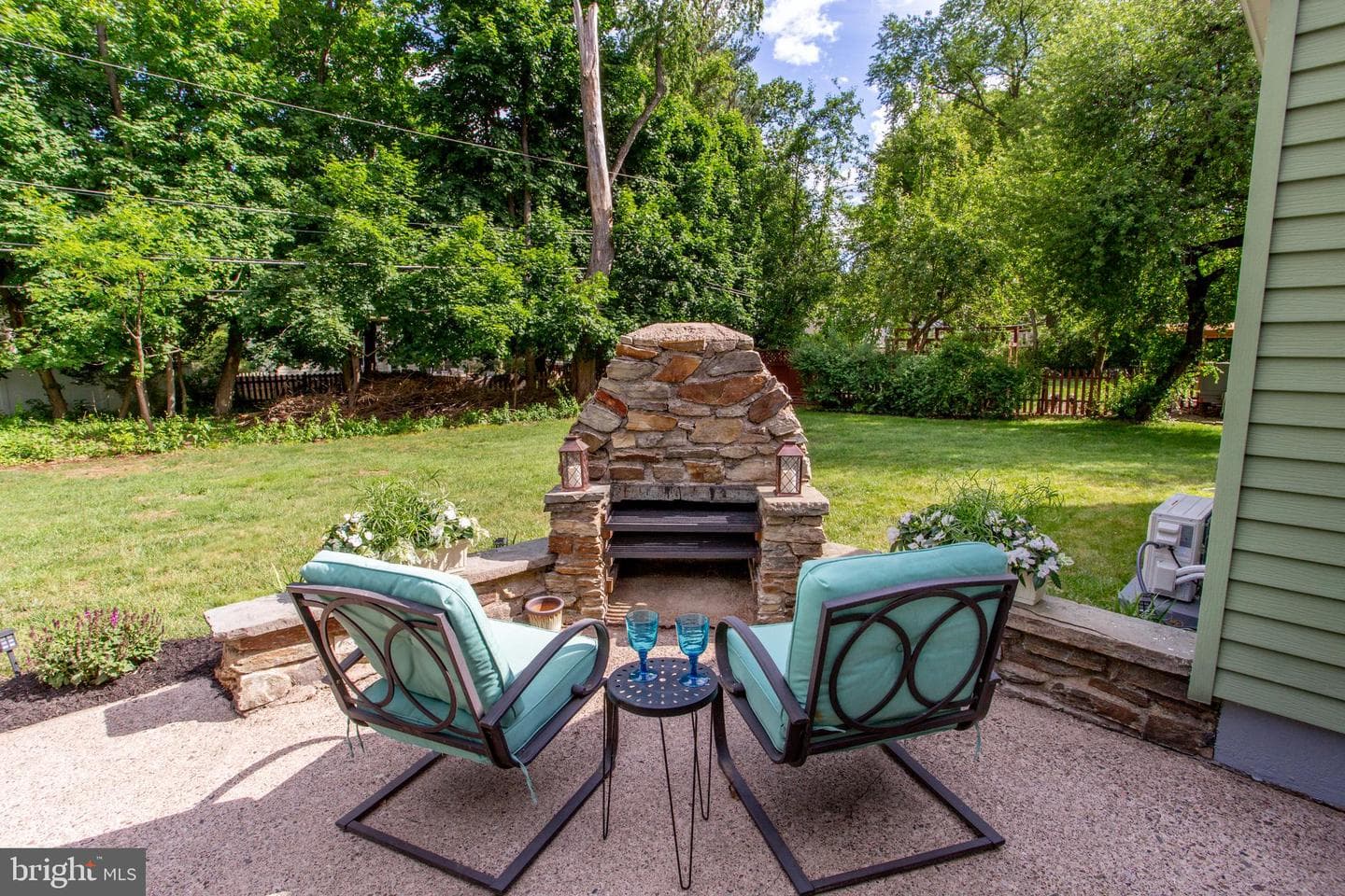 43 Glen Drive photo 32