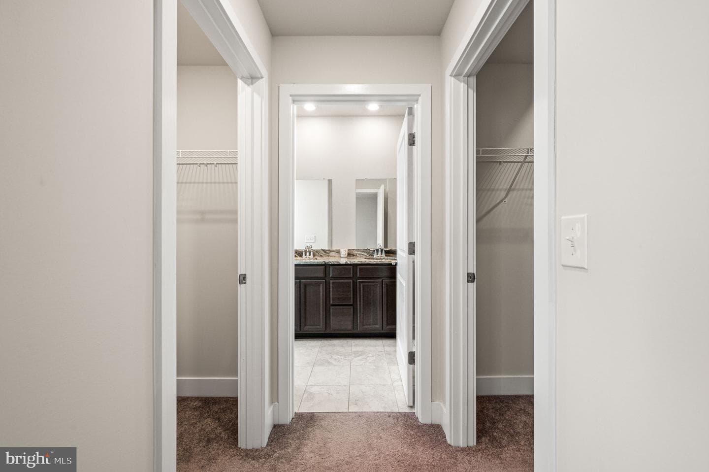 142 Fleet Court photo 22