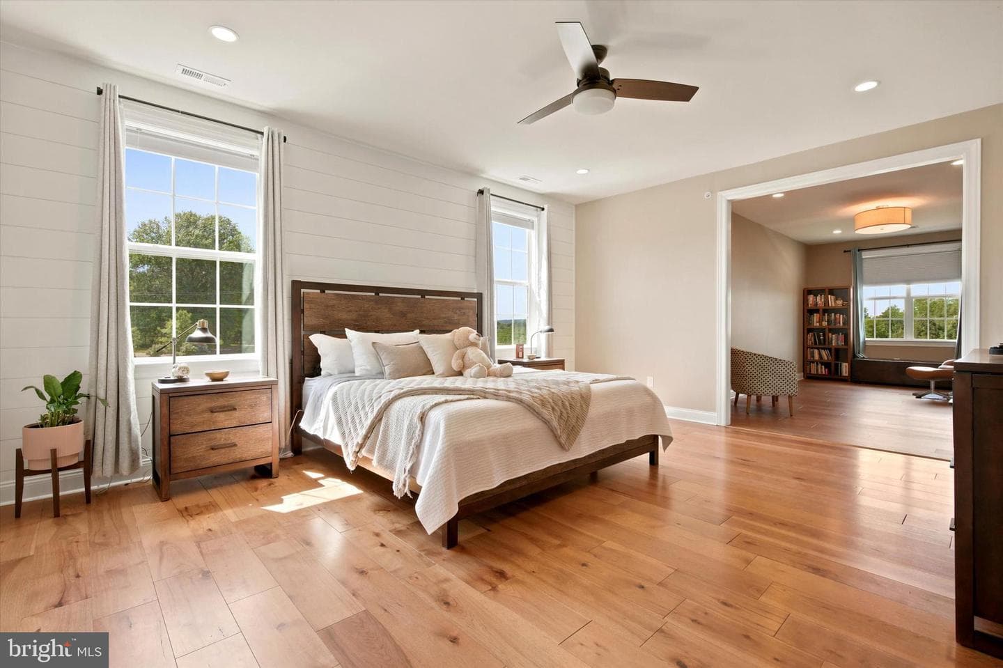 1 Bennett Lane photo 21