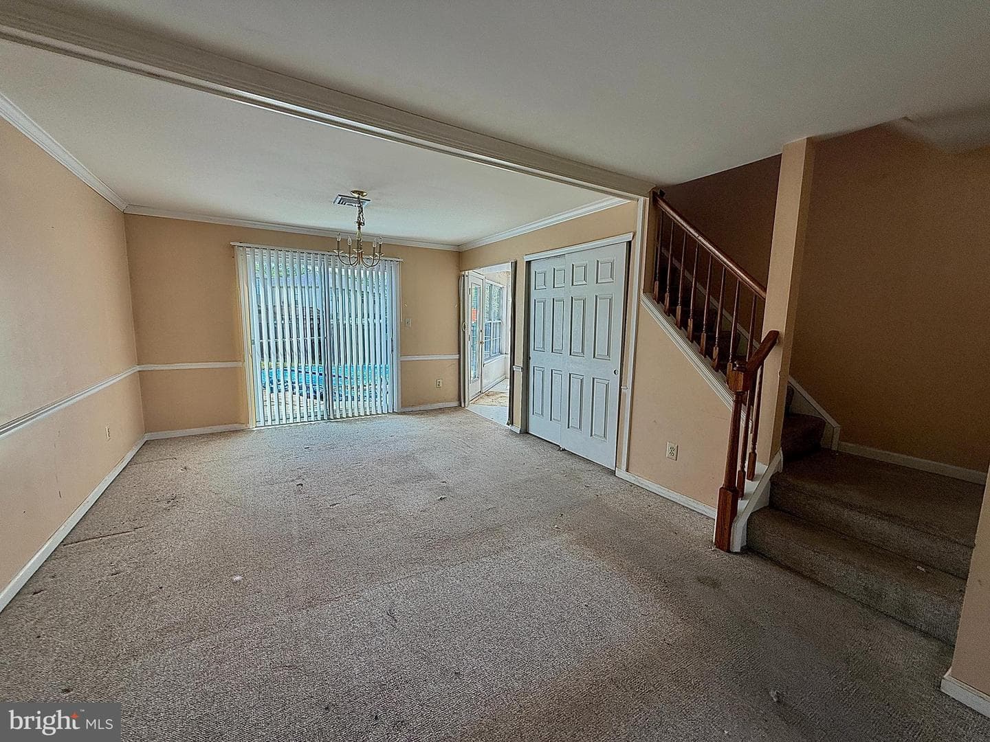 1129 School House Ln photo 7