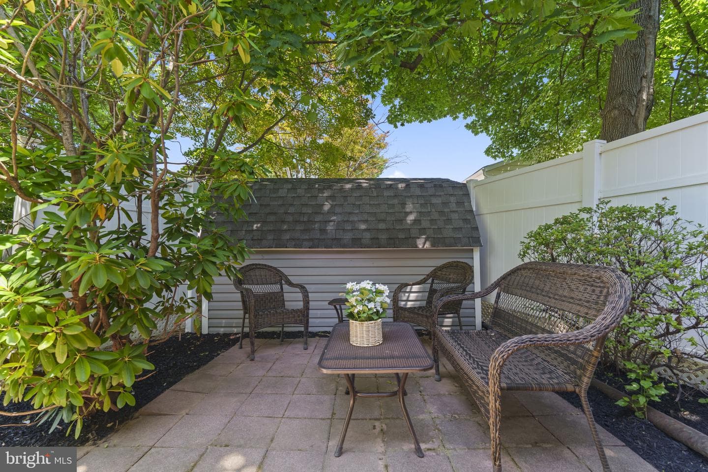 214 Westbury Drive photo 45