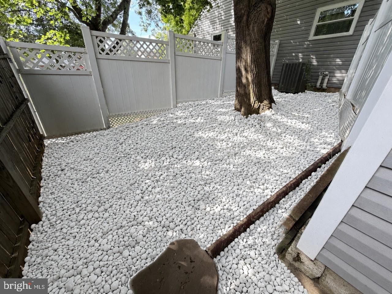 214 Westbury Drive photo 48