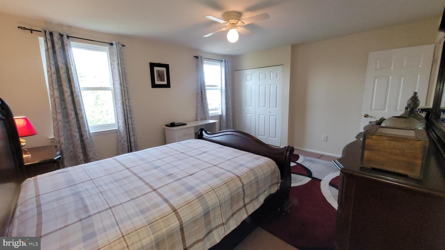 6433 Lenox Court photo 24