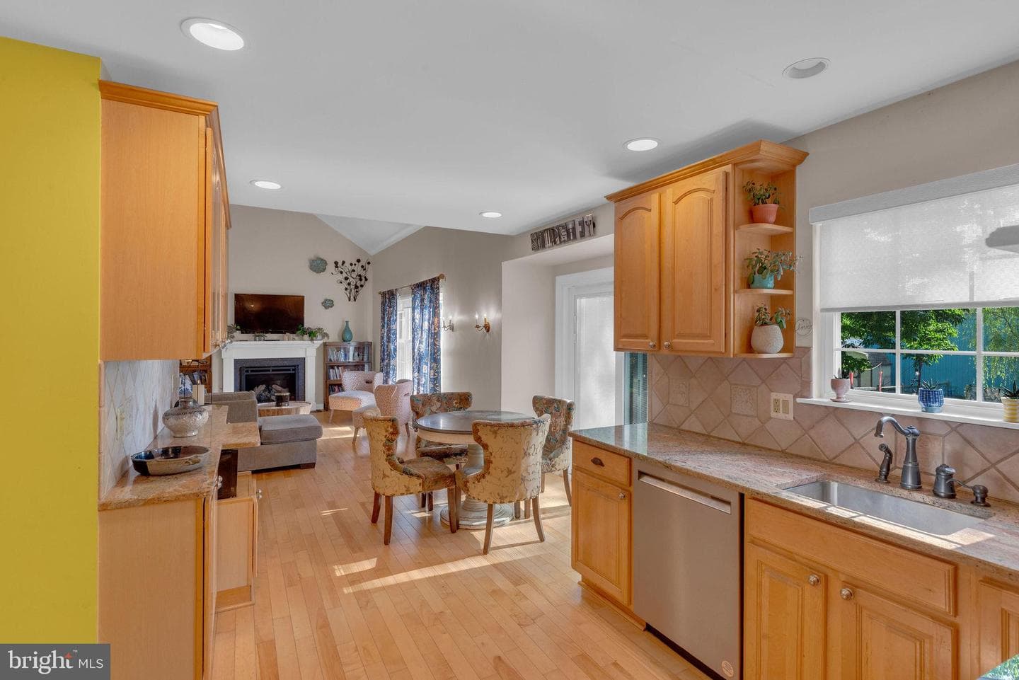 202 Woodspring Circle photo 10