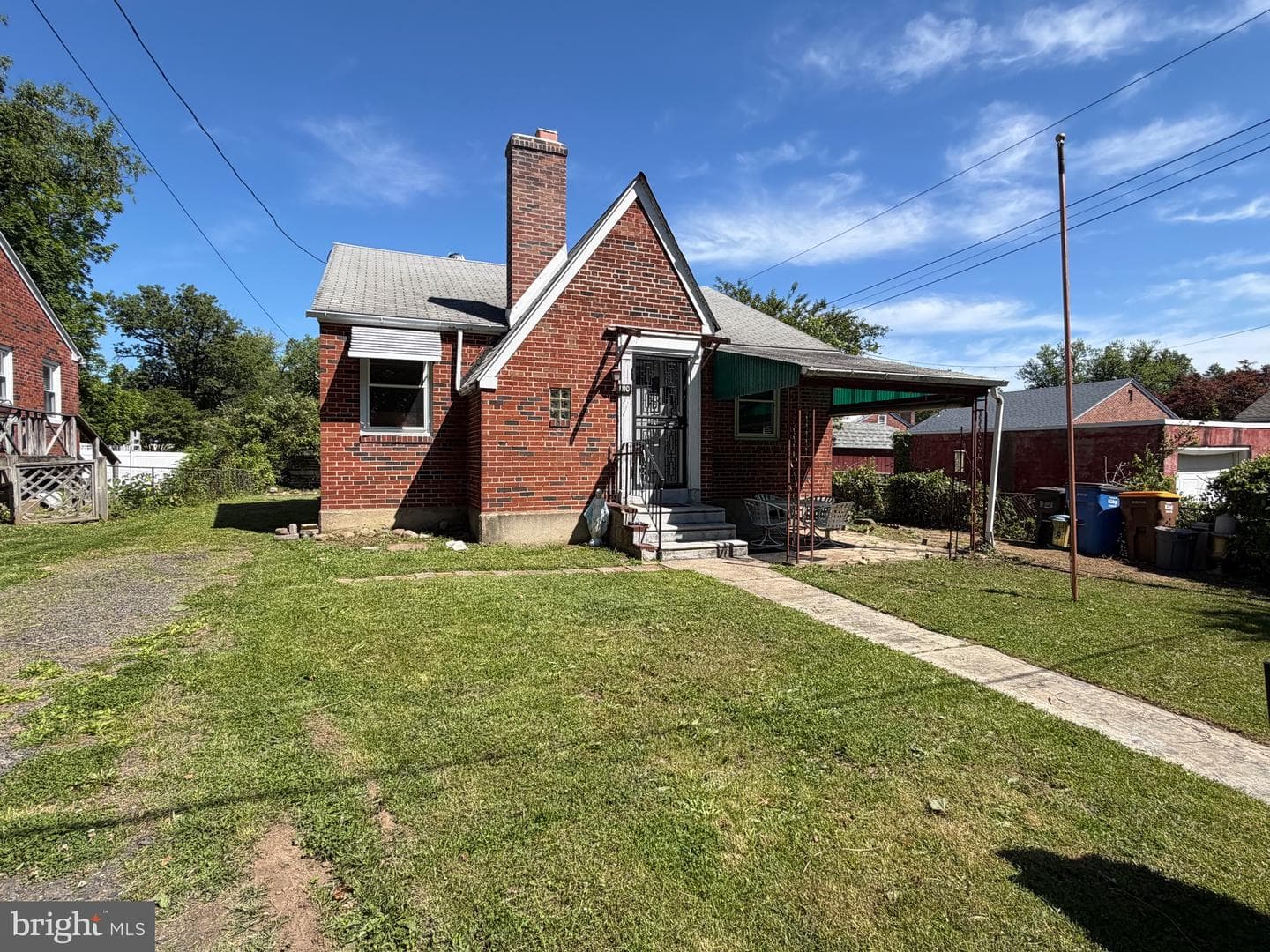 1110 Emerson Lane