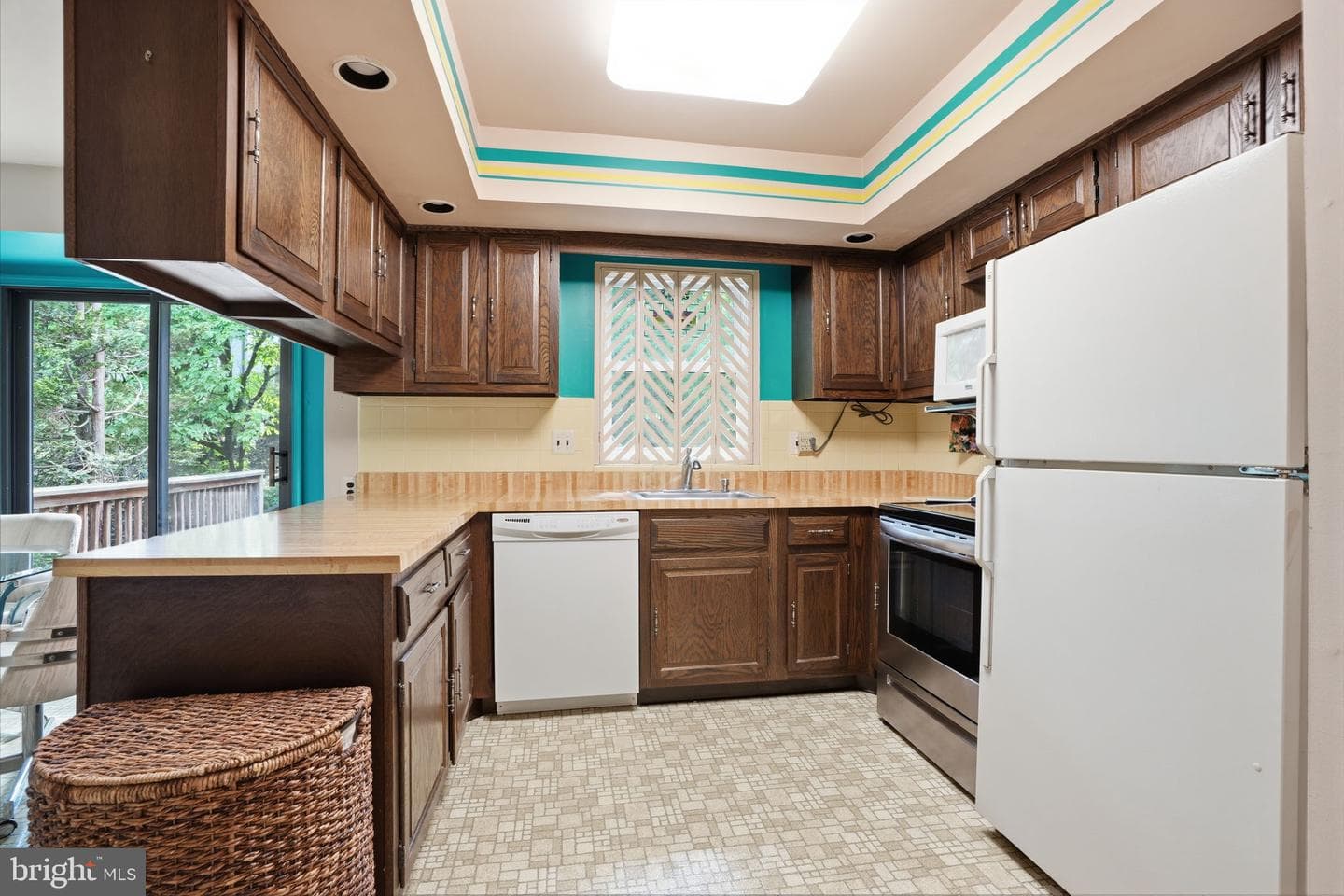 718 Bridgeview Road photo 10