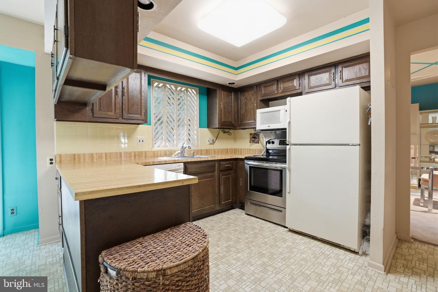 718 Bridgeview Road photo 14